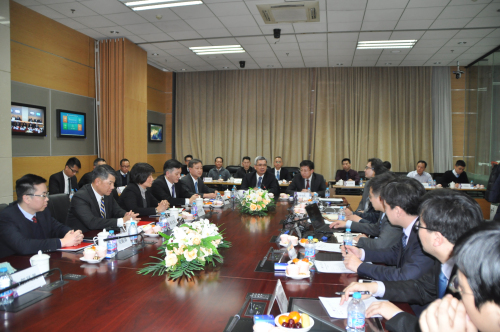 1516259673664022947.jpg 申世飞教授介绍公共安全学科与科研发展.jpg